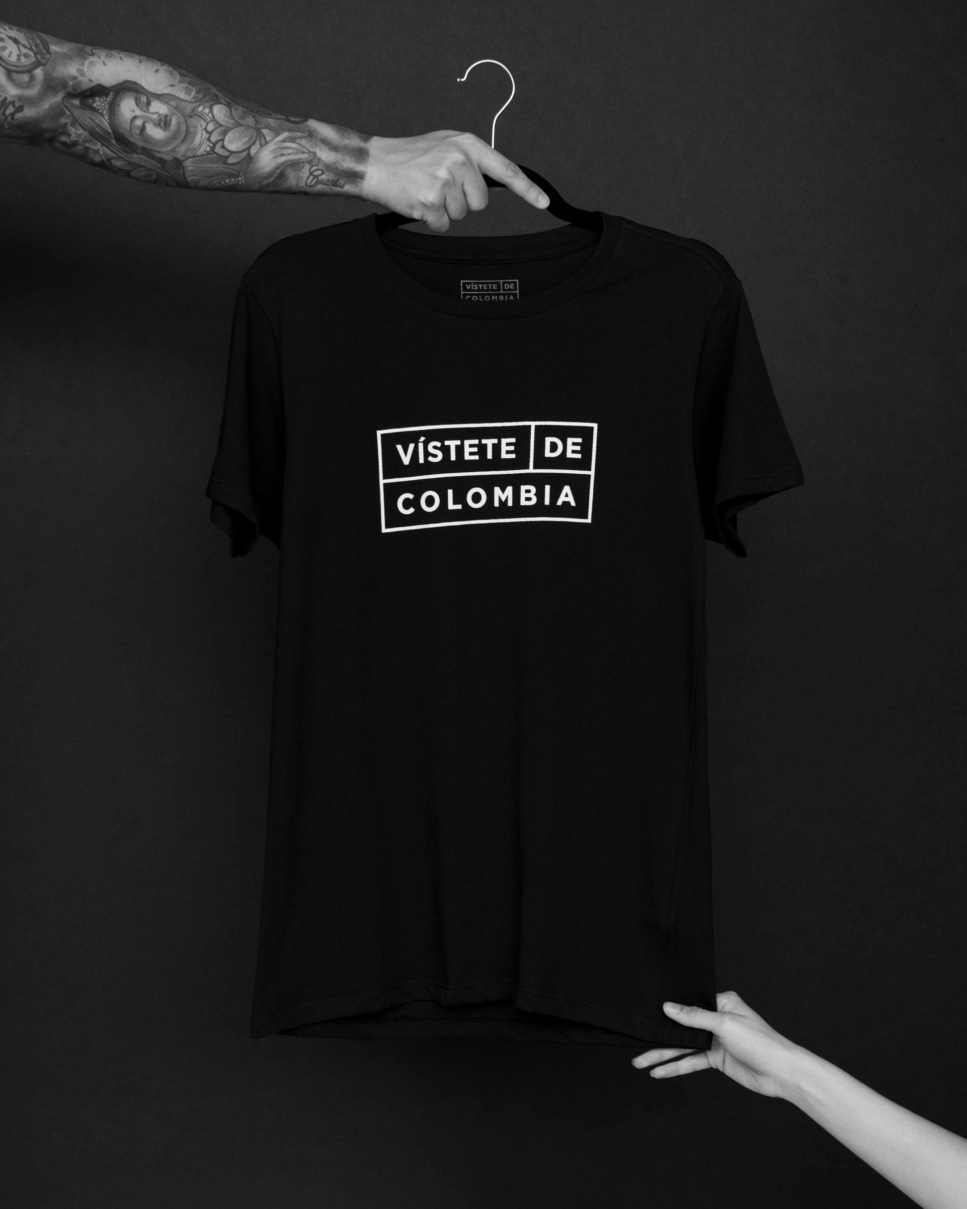 Camiseta Logo Oversize